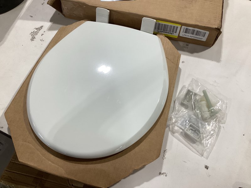 Condition photo showing Good Condition for mayfair cassel slow close toilet seat, easy clean, non slip premium wood seat, easy install, made in usa, round, white round 1 - toilet seat