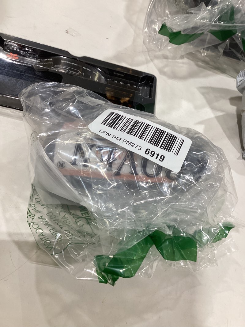 Condition photo showing New/Like New for 6 Quart Silicone Slow Cooker Liner Reusable, Leakproof Oval Crockpot Liners Divider Insert – Compatible with Most 6QT Crock Pots/Slow Cookers – Thick, Weighted, Dishwasher Safe (1 piece) Dark Grey Dark Grey 6-QT-(1 Compartment)