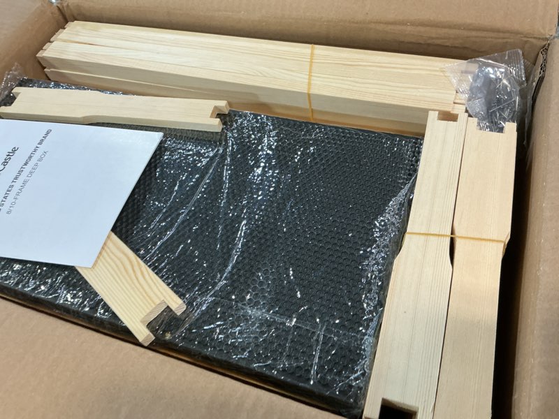 Condition photo showing Good Condition for beecastle heavy wax coated unassembled langstroth deep/brood box with frames and beeswax coated foundation sheet (10 frame)