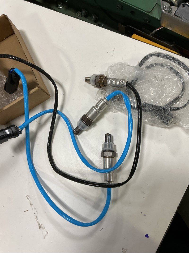 Condition photo showing Good Condition for 4pcs upstream and downstream oxygen o2 sensor for edge 3.7l 3.5l 11-14,explorer 3.5l 11-15,f-150 3.7l 11-14,escape 3.0l 10-12,fusion 3.0l 10-12,cx-9 3.7l 11-15,.oe#234-5038 234-4490