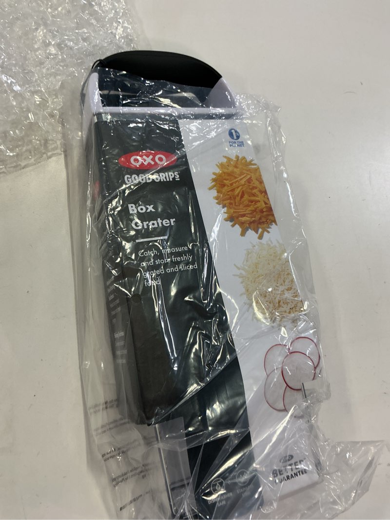 Condition photo showing Good Condition for oxo good grips box grater