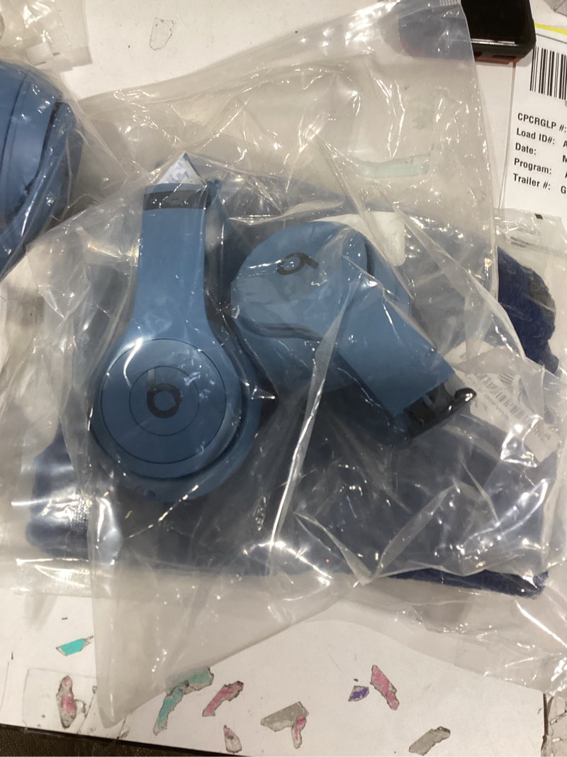 Condition photo showing Good Condition for beats solo 4 - wireless on-ear bluetooth headphones, up to 50-hour battery life, ultra-lightweight comfort, powerful and balanced sound, apple & android compatible - slate blue slate blue standalone