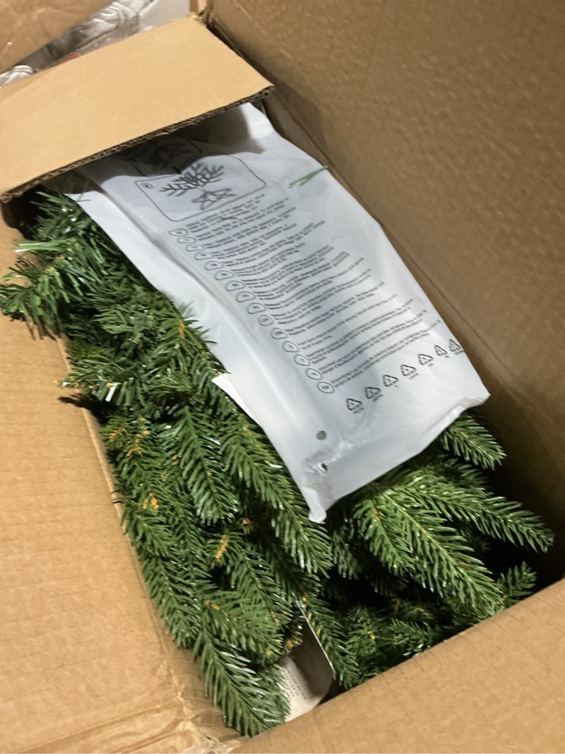 Condition photo showing Good Condition for 4ft unlit artificial full christmas tree with 919 pe pvc tips, premium holiday xmas tree with metal hinges & foldable base for home office party, green 4ft green unlit