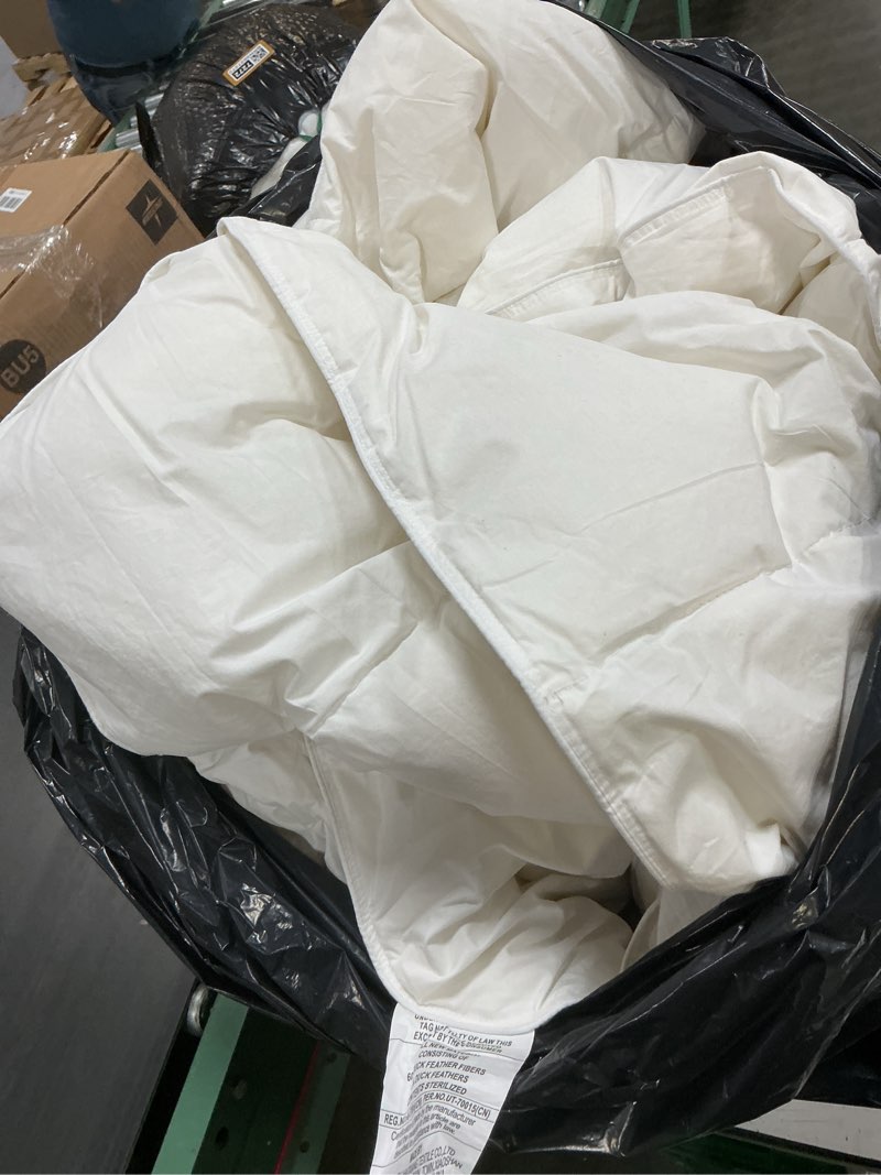 Condition photo showing As Is for bedsure duvet cover king size - soft double brushed bedding set for kids & adults, zipper closure, 3 pieces, includes 1 duvet cover (104"x90") & 2 pillow shams, no comforter, white king (104" x 90") 00 - white (no comforter)