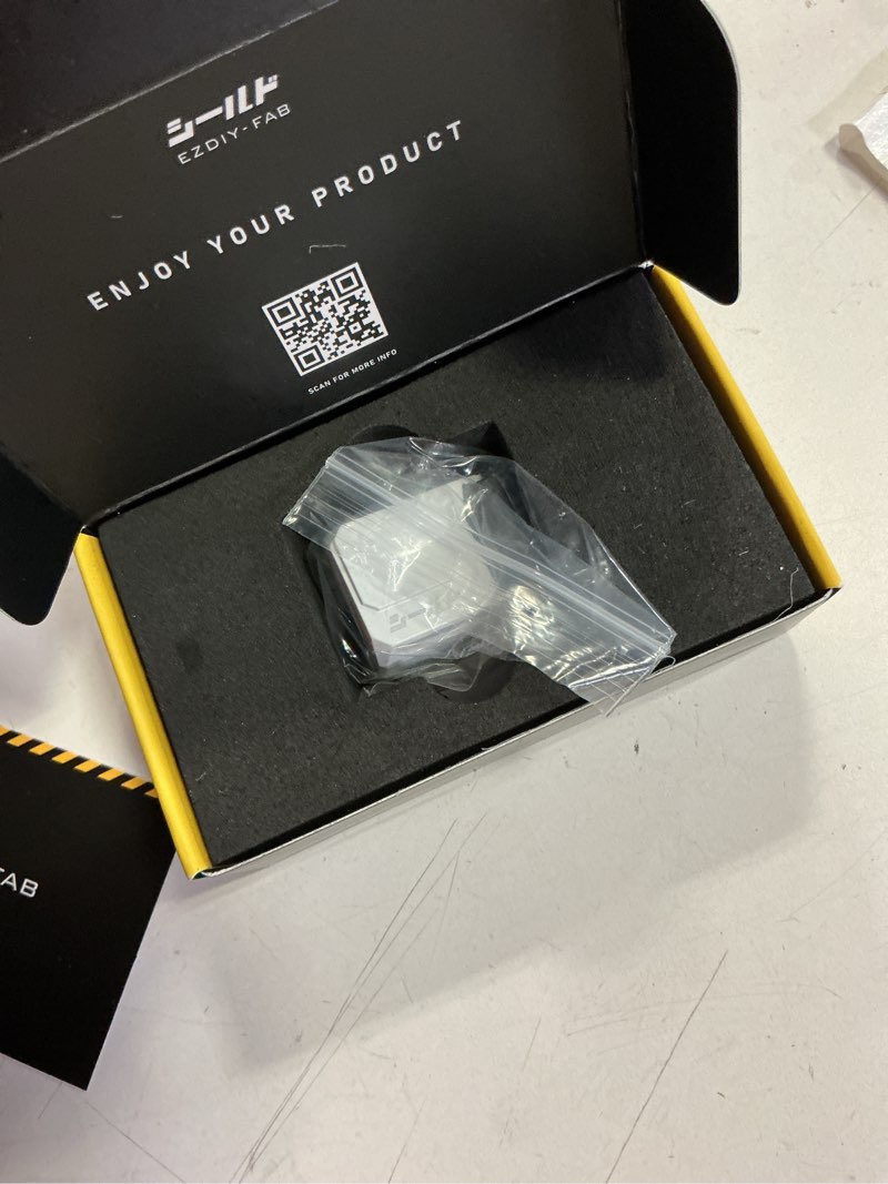 Condition photo showing Good Condition for EZDIY-FAB PCIe 5.1 Adapter - 600W 12+4pin,16pin 12VHPWR GPU Power Connector,12V-2x6 GPU Adapter,90 Degree Right Angle - Compatible with RTX 3090Ti, 4070Ti, 4080, 4090 GPU - STD Type, White, 1 Pack STD-White