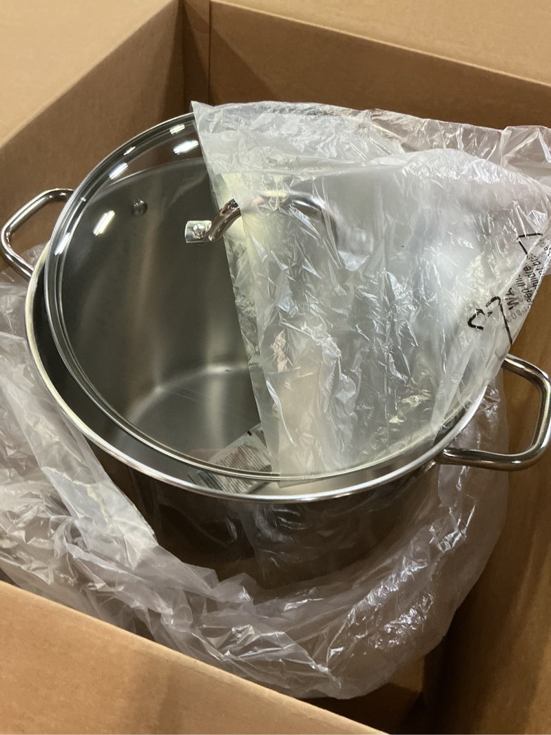 Condition photo showing Good Condition for homichef large stock pot 24 quart with lid - nickel free stainless steel cookware stockpot 24 quart - healthy cookware polished stockpots - heavy duty induction pot soup pot with lid 24 quart mirror polished stainless steel