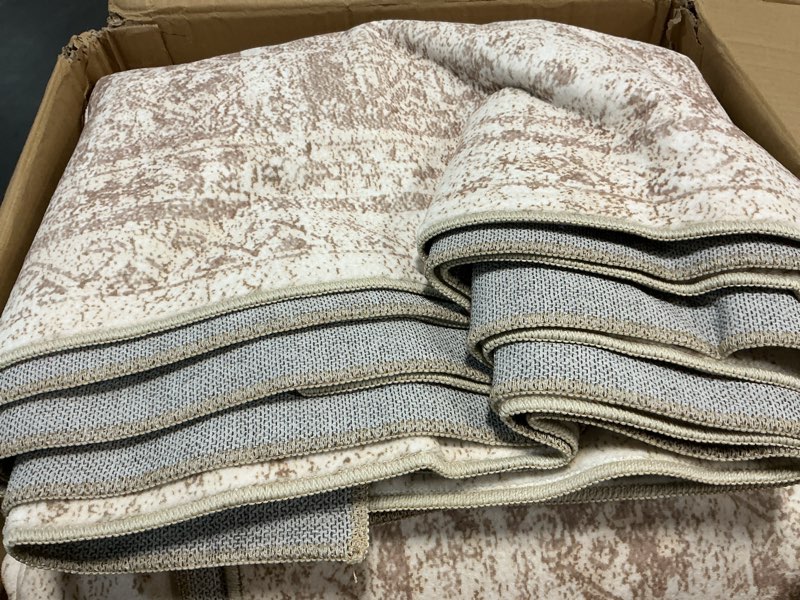 Condition photo showing Good Condition for 10x14 Area Rugs for Living Room, Non Slip Machine Washable Vintage Rugs, Low Pile Lightweight Large Rug for Bedroom, Dining Room, Home Office Beige Beige 10' x 14' (Rectangular)