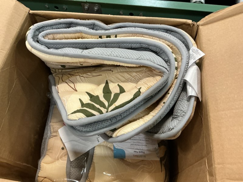 Condition photo showing Good Condition for Blissful Diary Baby Play Mat, 59x59 Thick and Larger Soft Cushioned Foam Mat for Floor, Non-Slip Washable Playmat for Toddlers, Earth Tones Design Earth Tones 59" X 59"