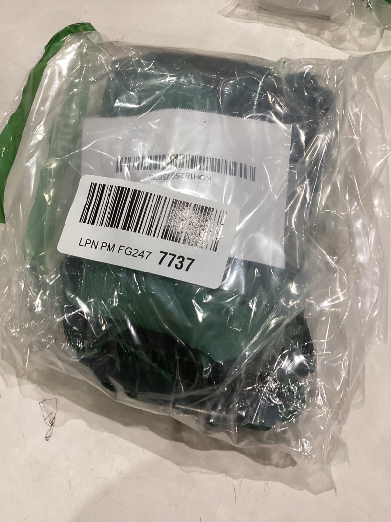 Condition photo showing Good Condition for JOICEE 15Pcs Christmas Velvet Bows, 5in x 12in Christmas Tree Bows Rustic Crafts Gift Wrapping Bows Xmas Ornaments for Wreath Garland Tree Decorations Indoor Outdoor Holiday Decor(Green)