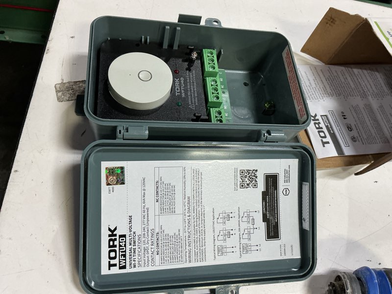 Condition photo showing As Is for tork 40-amps 120/277-volt indoor or outdoor 1-outlet programmable countdown digital lighting timer