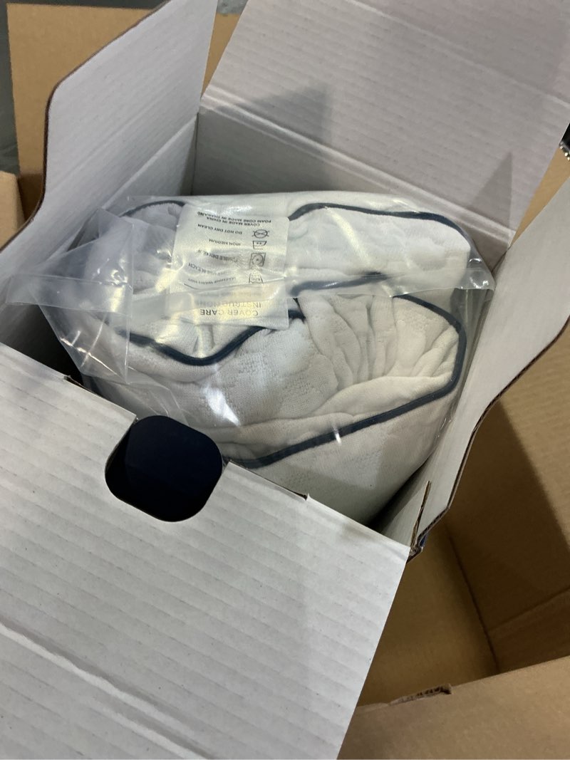 Condition photo showing New/Like New for Weekender Gel Memory Foam Pillow - Queen Size - 1-Pack - Medium Plush Feel - Neck and Shoulder Support - Side, Stomach, and Back Sleepers - Home, Hotel, & Hospital Essentials - CertiPur Certified Queen 1 Pack