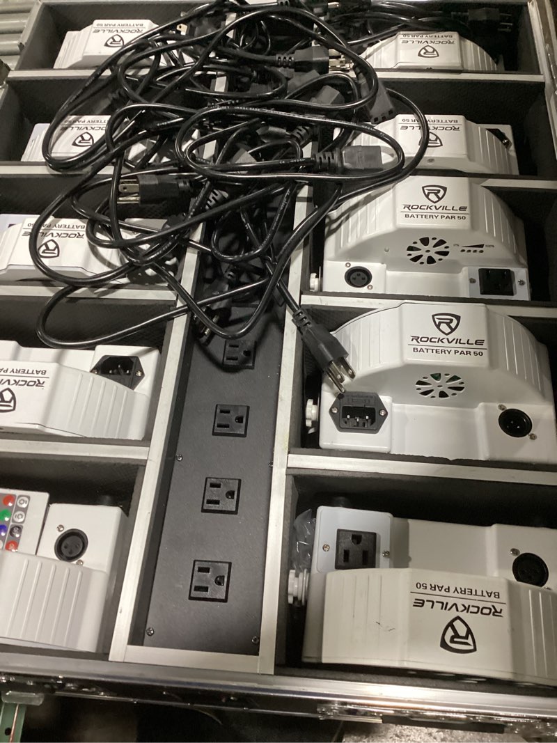 https://lotting-media.assets.bidfta.com/lotting_b14f8d20-5caf-4993-a4f6-de030e62065f