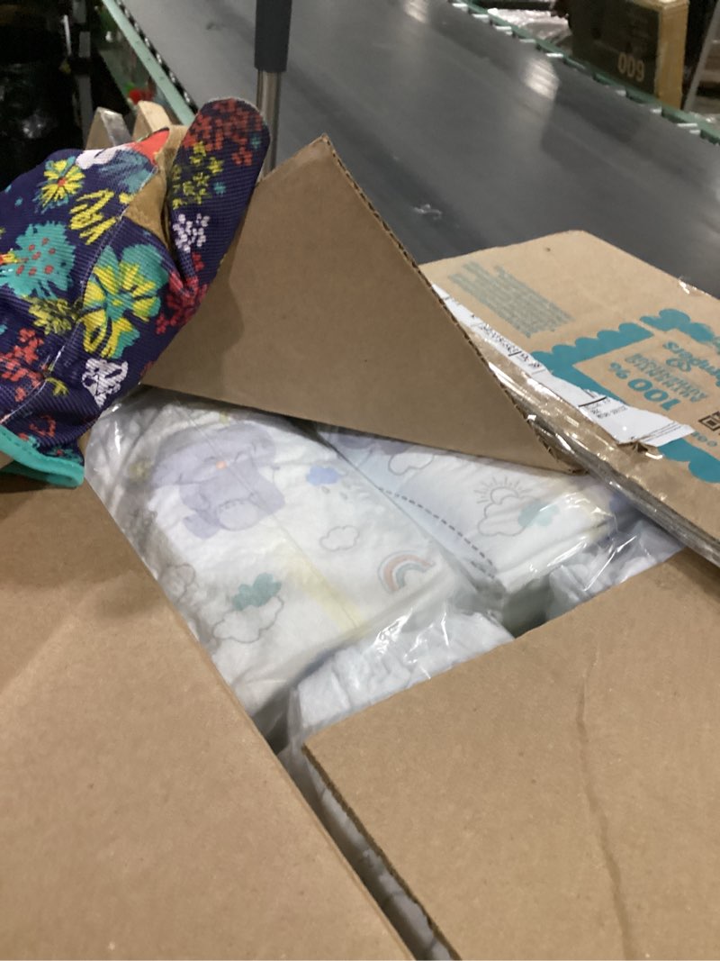 Condition photo showing New/Like New for Pampers Swaddlers Diapers, Size 1 (8-14 lbs), 198 Count, Absorbent, Keeps Baby Dry and Comfortable, Skin Safe Disposable Baby Diaper (Packaging May Vary) Size 1 198