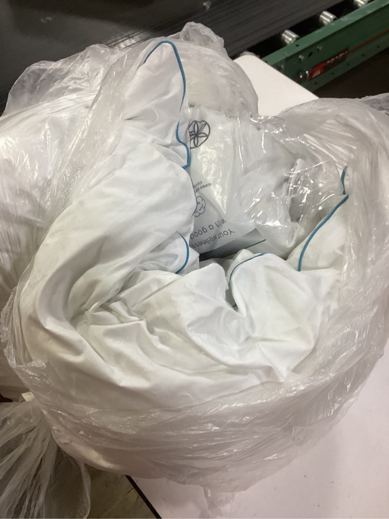 Condition photo showing Good Condition for SEALY Slumber Bed Pillow Soft, Breathable, 100% Cotton Cover, Temperature Balancing, Moisture Wicking, Hypoallergenic EverFluff Fiberfill, Machine Washable, King Size Pillow, White- 2 Pack