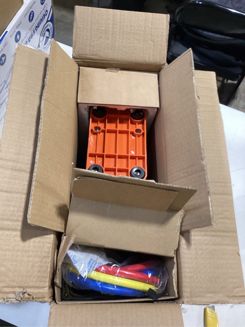Condition photo showing Good Condition for vtg vogten 4.5 cfm ac vacuum pump and gauge set,for mini split/hvac/auto systems,manifold gauge kit compatible with r134a r12 r22 r502,includes 2 r134a can taps,r410a adapters