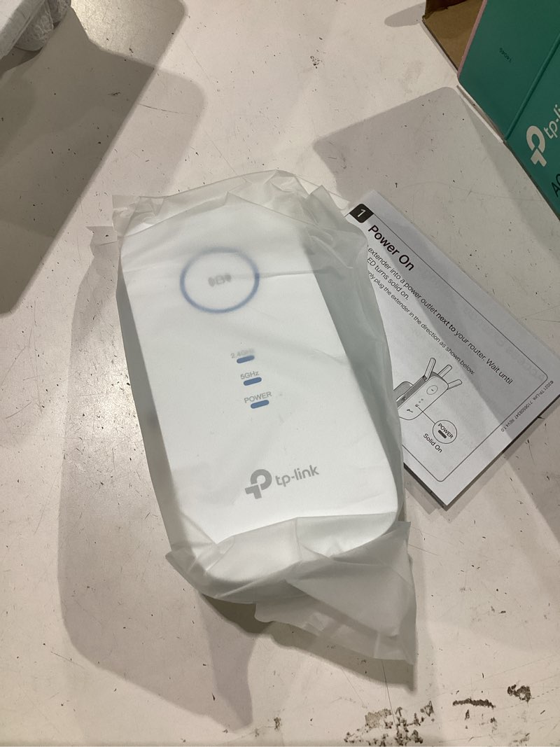 Condition photo showing New/Like New for tp-link ac1900 wifi range extender re550 | dual-band wireless repeater amplifier w/gigabit ethernet port | up to 2200 sq. ft., 32 devices | internet signal booster | app setup | easymesh compatible wifi 5, ac1900