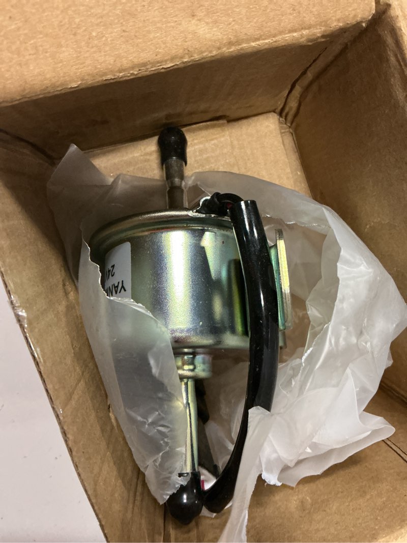 Condition photo showing Good Condition for 24v fuel pump eg371-52024 eg37152024 compatible with kubota g2000 g2460g zg222 zg227 zg327