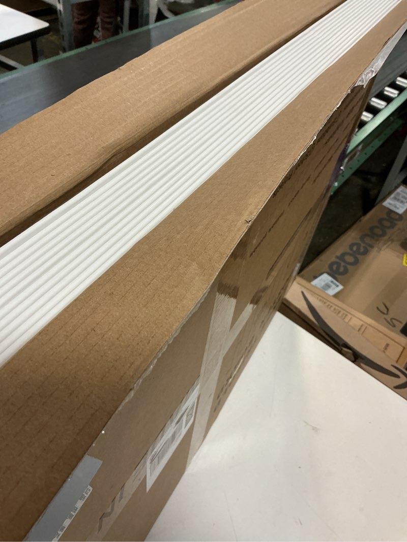 Condition photo showing Good Condition for Trifold Poster Board,12 Pack 24" x 16" White Corrugated Poster Boards,Display Board,Perfect for School Projects, Science Fairs, Event Displays, and Business Presentations 12P