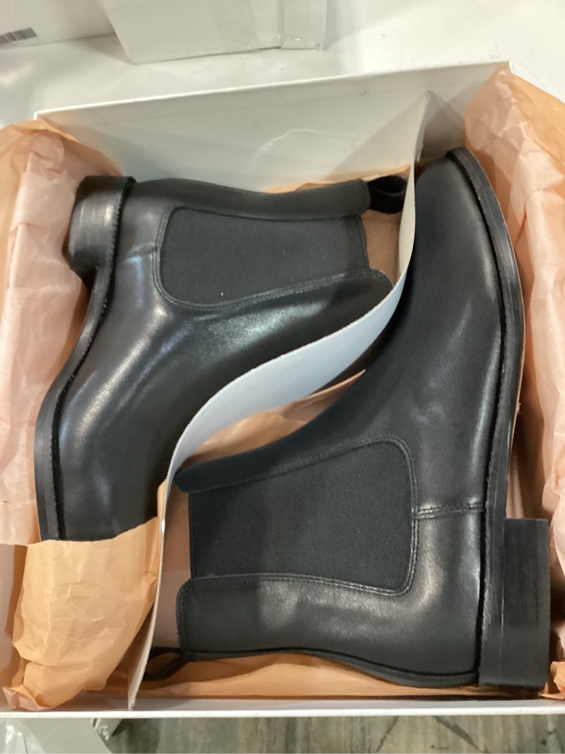 Condition photo showing New/Like New for quince essential leather dress chelsea boot, 10, black