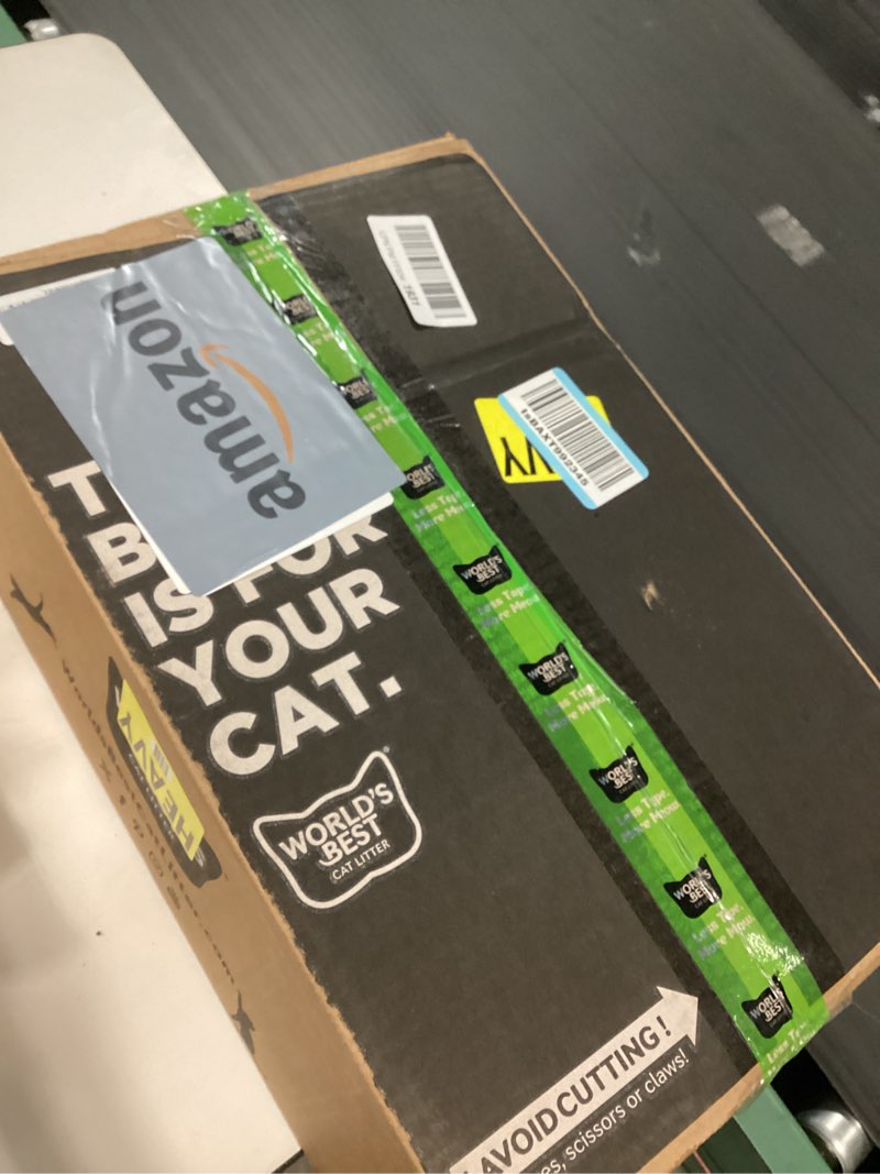 Condition photo showing As Is for WORLD'S BEST CAT LITTER Low Tracking & Dust Control Multiple Cat Unscented 32-Pounds - Natural Ingredients, Quick Clumping, Flushable & Made in USA - Long-Lasting Odor Control & Easy Scooping 32lb