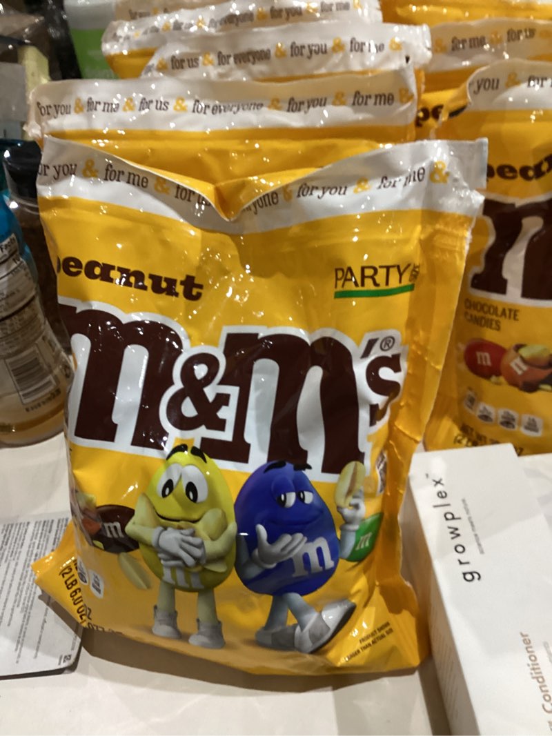 Condition photo showing New/Like New for M&M'S Peanut Milk Chocolate Candy Bulk Pack, Party Size, 38 oz Bag