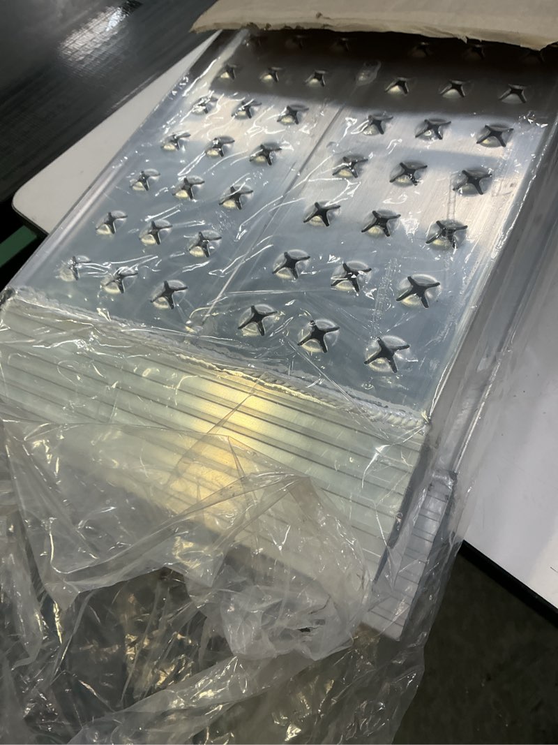 Condition photo showing New/Like New for aluminum shed ramps 39x11inch, gardhom 2pcs riding mower ramps 3000lbs/pair capacity for curb steps stairs dirt bike motorcycle lawn mower snow blower loading ramps silver 39x11"-1pair