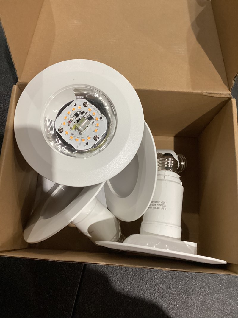 Condition photo showing Good Condition for Soliseed 4 Inch LED Can Lights Retrofit Recessed Lighting,9W=40W,3000K Warm White,500LM,Adjustable Retrofit Downlight ETL Damp Rated,Dimmable,Bevel Trim,Easy Install,4 Pack 3000K (Warm White) 4 Inch-4 Pack