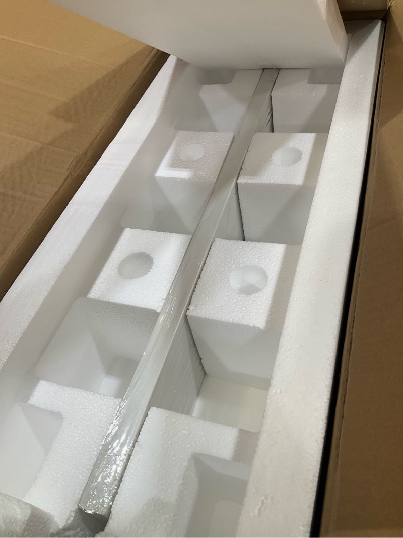 Condition photo showing Good Condition for eqloo 21 in. w x 4 in. h engineered stone sidesplash for bathroom vanity sink top in carrara white carrara white 21"x4" sidesplash