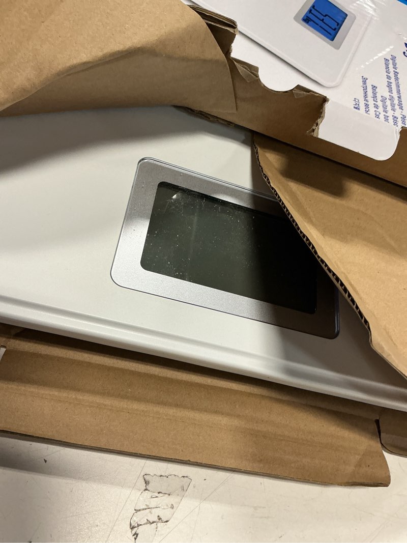 Condition photo showing Good Condition for Tanita HD-662 Digital Weight Scale (White) - Japan Technology Bathroom Scale with 330 lb Weight Capacity - 2" Blue Backlit Large LCD Display - Accurate, Durable, Step-On Operation