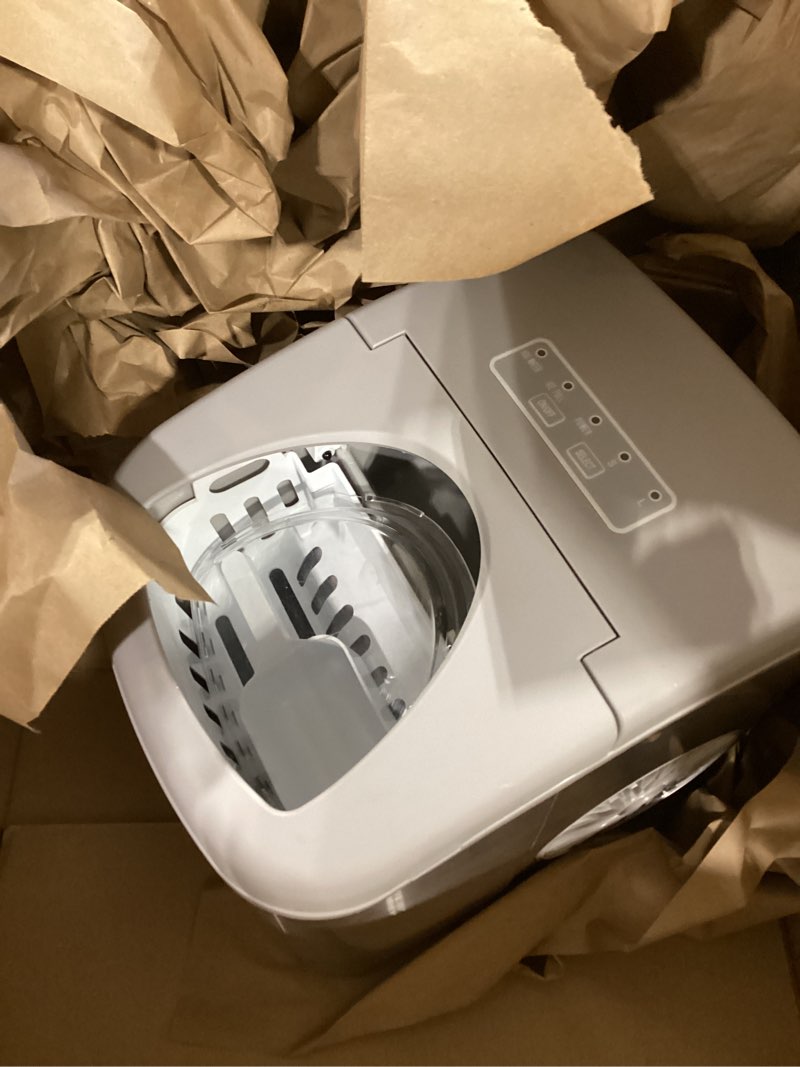 Condition photo showing Good Condition for frigidaire 26 lbs per day portable compact maker, ice making machine, stainless, medium