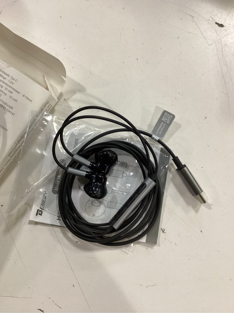 Condition photo showing As Is for USB C Headphones for Samsung Galaxy S24 S23 Ultra S22 S21 FE S20 A54 A53 USB C Earphones with Mic Volume Control Wired Earbuds USB Type C Headphones for iPhone 16 15 Pro Max Plus iPad Pro Pixel 8 7 6a