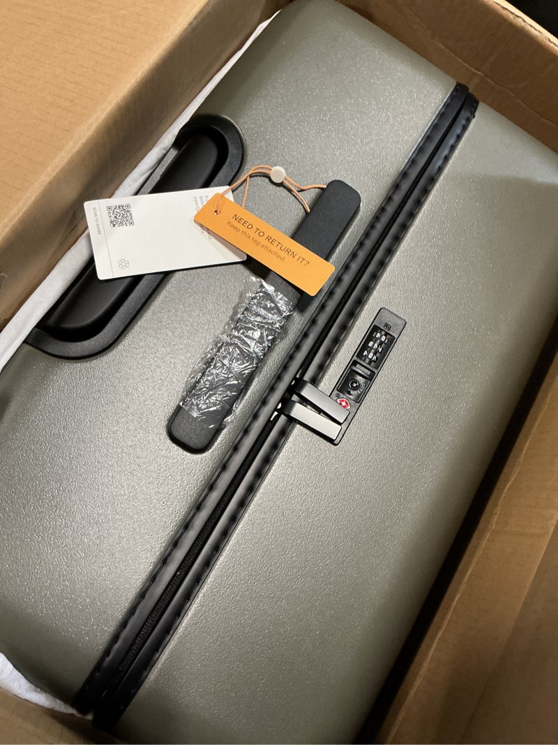 Condition photo showing Good Condition for (Size;large)Carry& Large Check-In Suitcase Bundle/ Olive