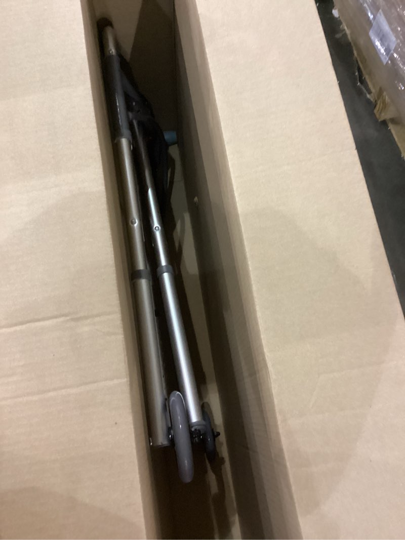 Condition photo showing Good Condition for Walker Adlt 2but w/5 whl.1/ea