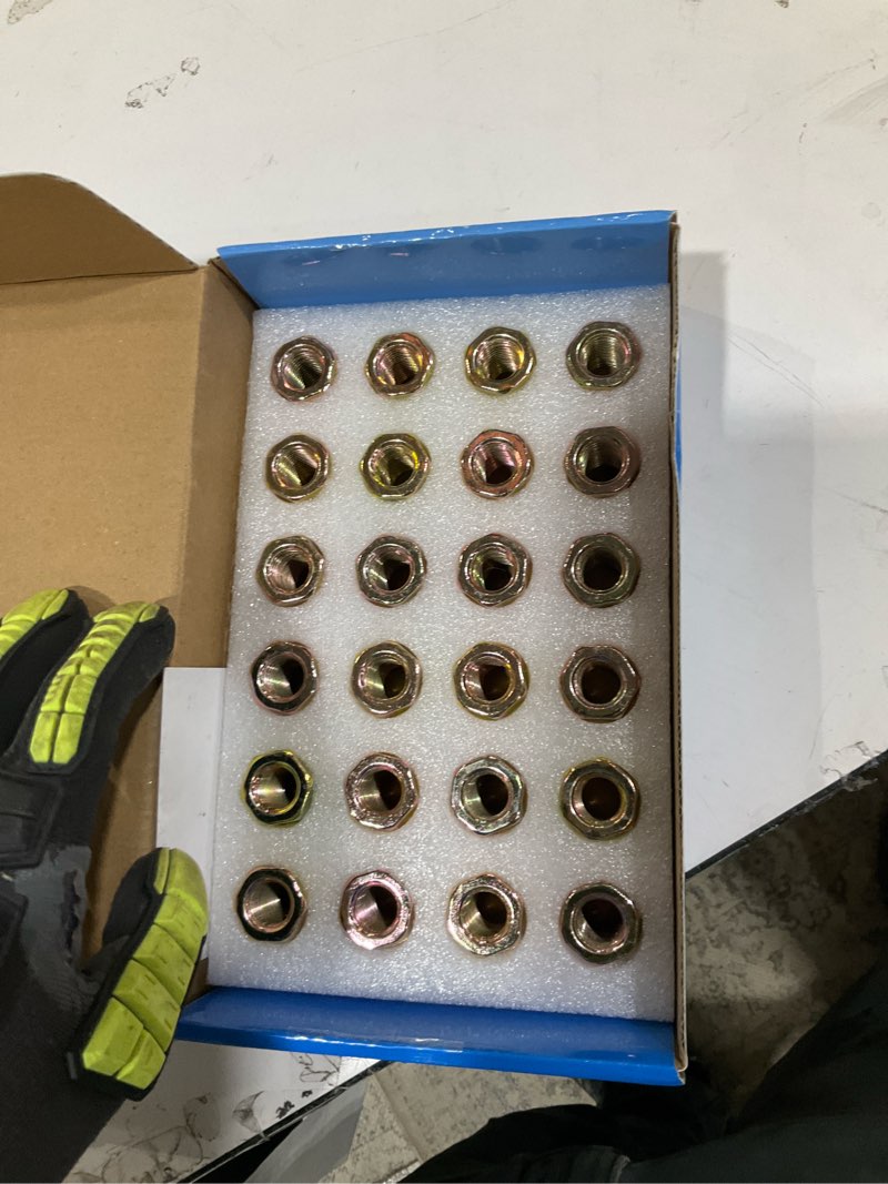 Condition photo showing Good Condition for 14mmx1.5 oem factory wheel lug nuts replacement  14x1.5 studs 6 lug