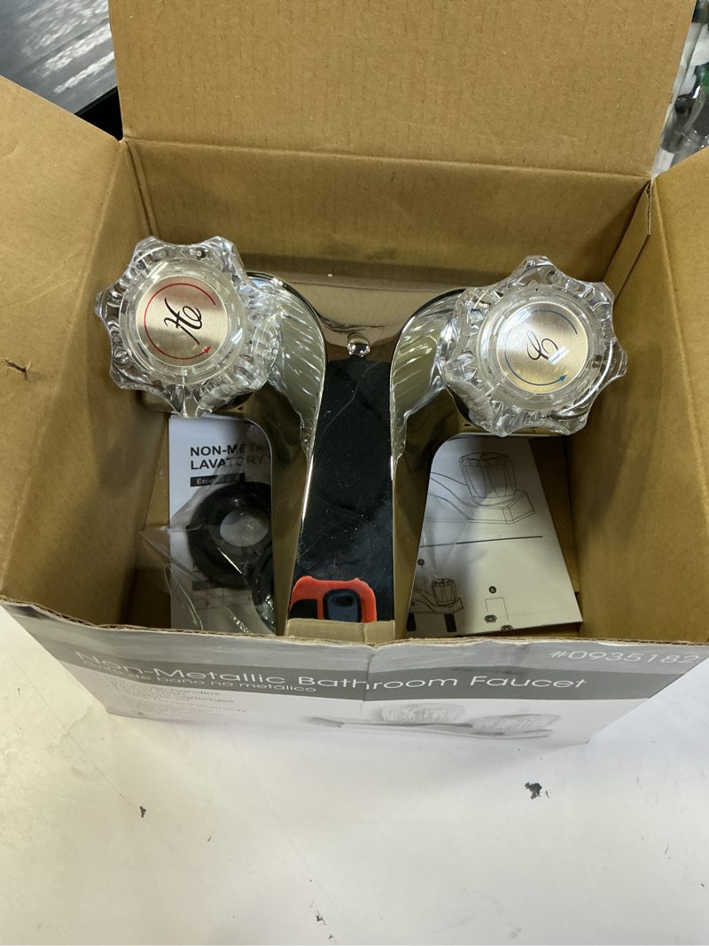 Condition photo showing Good Condition for project source chrome 4-in centerset 2-handle watersense bathroom sink faucet