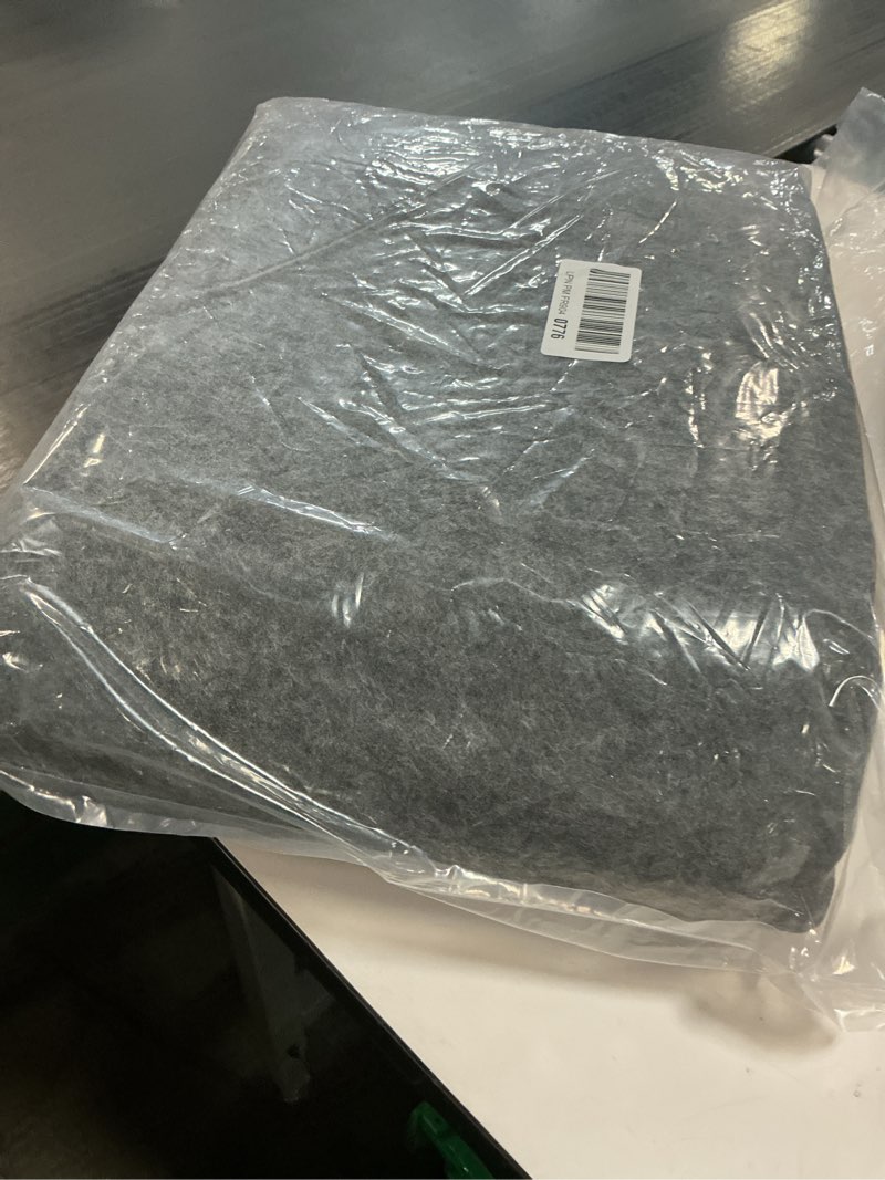 Condition photo showing Good Condition for Waterproof Rug Pad, Thick 5x7 Ft Under Area Rug Carpet Pad, Non Slip Rug Pads for All Floors and Hardwood Floors Finishes, Keep Carpets in Place Soft and Prevent Rug from Wrinkling or Buckling 5'x7' Thick
