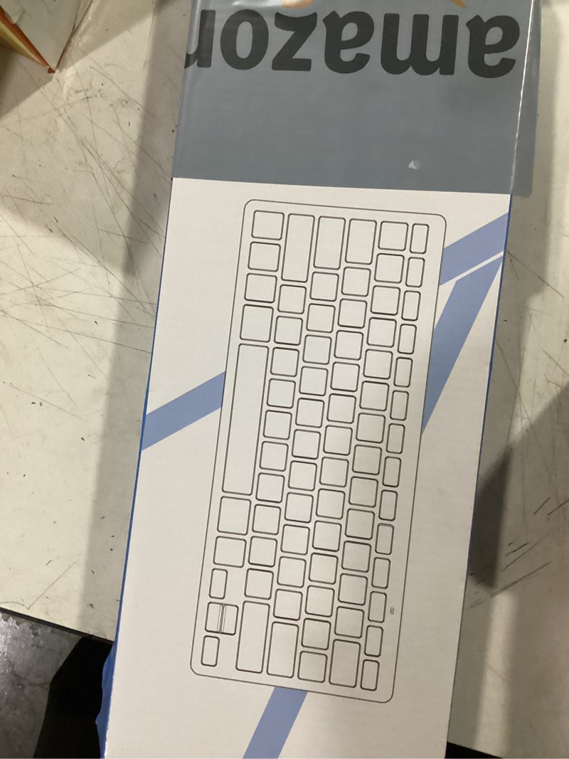 Condition photo showing Good Condition for bluetooth keyboard and mouse compatible with mac, omoton ultra-slim wireless keyboard and mouse combo compatiblei with macos, macbook pro/air, imac, mac mini, laptop and pc (silver)