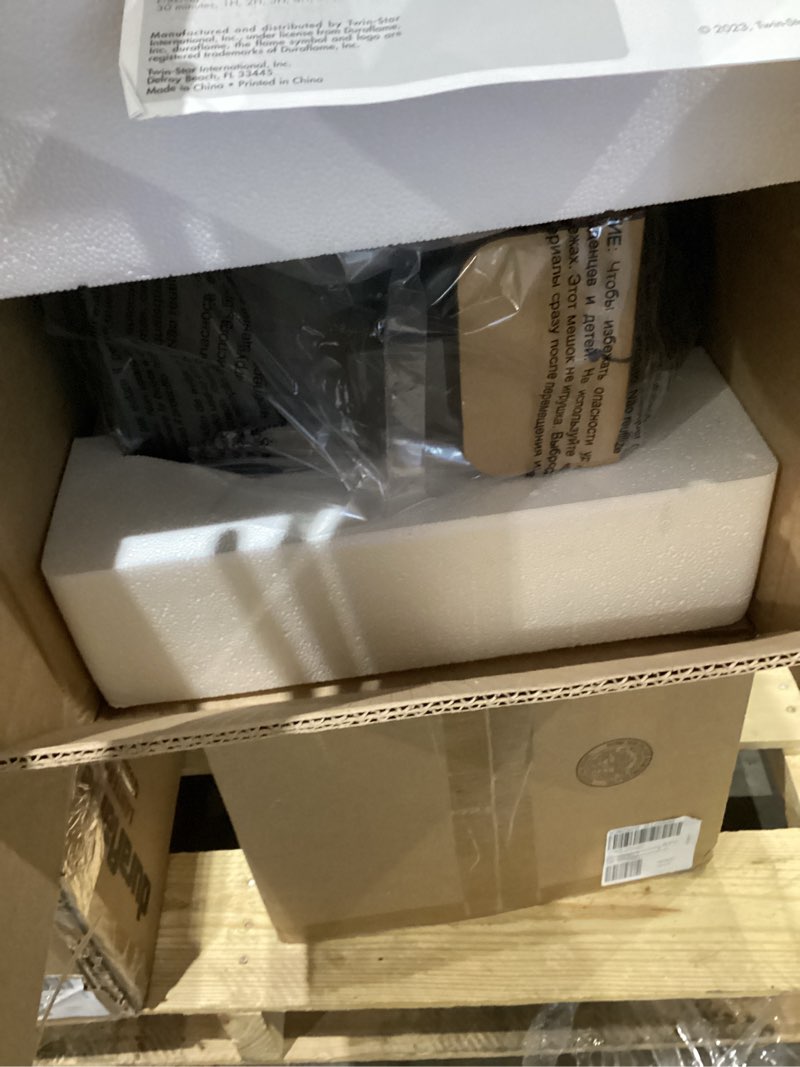 Condition photo showing New/Like New for Duraflame infrared lantern heater