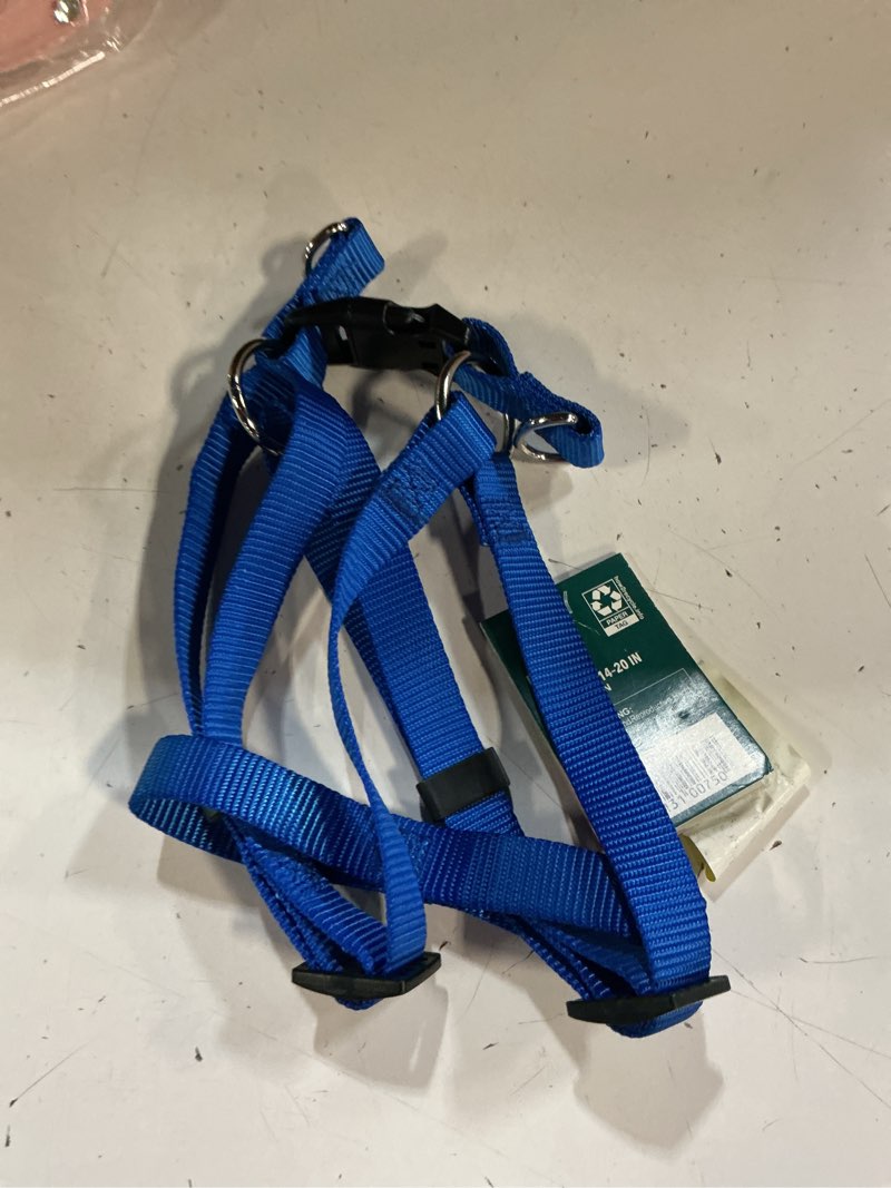 https://lotting-media.assets.bidfta.com/lotting_b19c7e62-f0c1-4b62-9a1a-7778c7079180