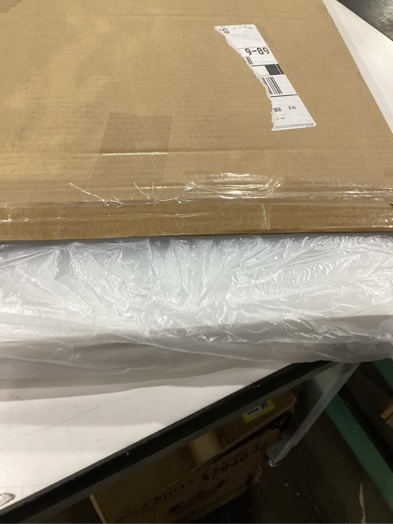 Condition photo showing New/Like New for Litter Box Shield, 23.6"x15.7"x15.7"(Height) XL Litter Box Splash Guard Without Leakage, High Sided Cat Litterbox Pee Shields Easy Clean for Pet Cat/Kitty/Kitten(Without Pan) Pee Shield XL (23.6"x15.7")