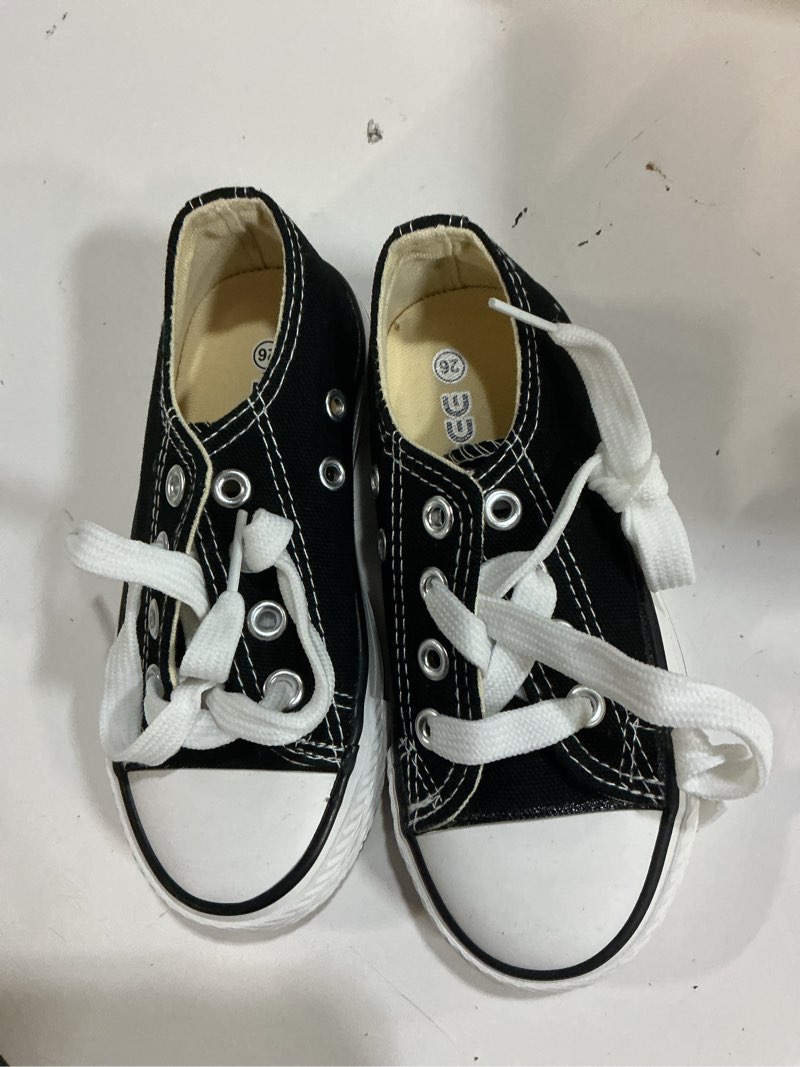 Condition photo showing New/Like New for ifans boys and girl low top canvas kids lace up sneakers 7 narrow toddler black (size 26)