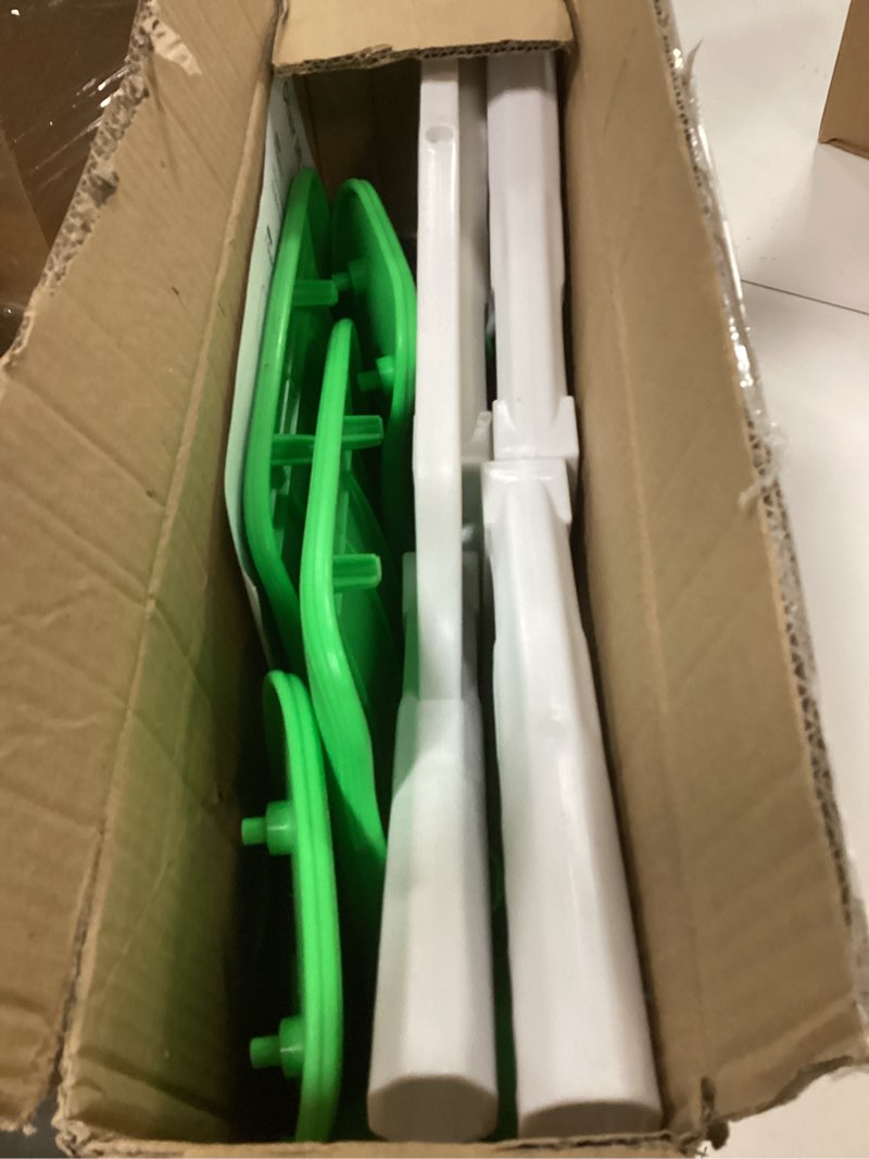 Condition photo showing Good Condition for Adjustable Kid Chairs Indoor 3 Level Adjustable Suitable for Children Age 2-6. Maximum Load-Bearing 220LBS Suitable for Family Classroom and Nursery Child Seat Set (2-Pack-Green) Green(2 Chair)