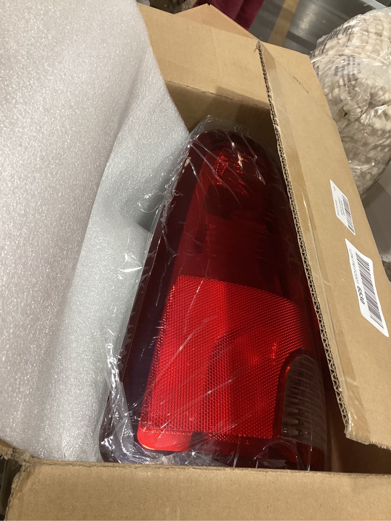 Condition photo showing Good Condition for Tail Lights Assembly Compatible with 2009-2018 Dodge Ram 1500 2500 3500, Rear Light Taillights Replacement # 55277415AD 55277414AE 2009-2018 Halogen