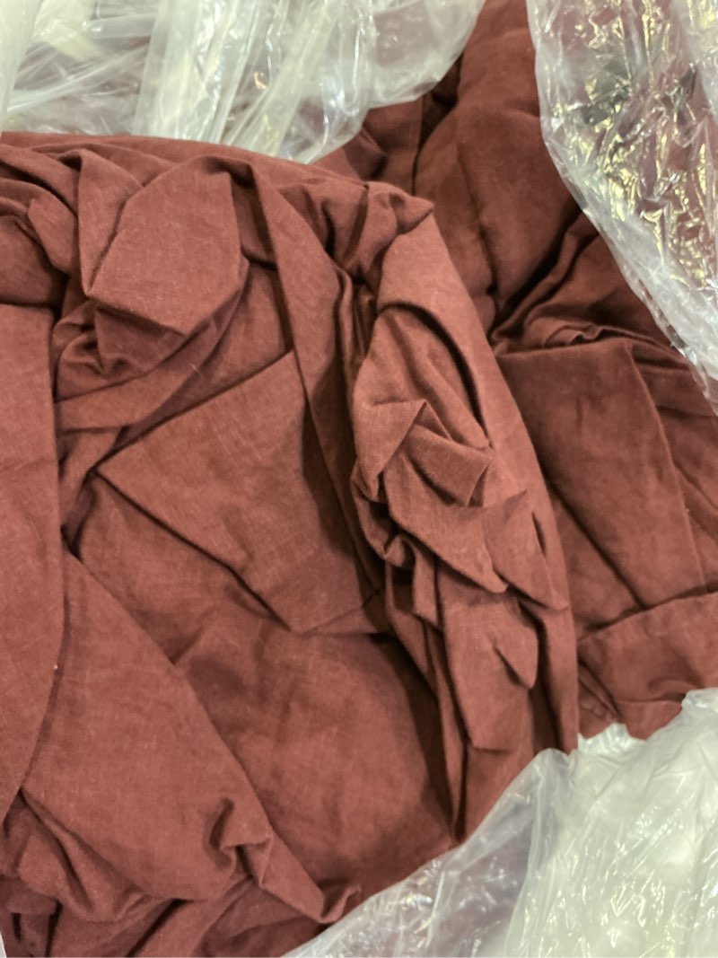 Condition photo showing Good Condition for european linen double flange duvet cover set, full/queen, burgundy