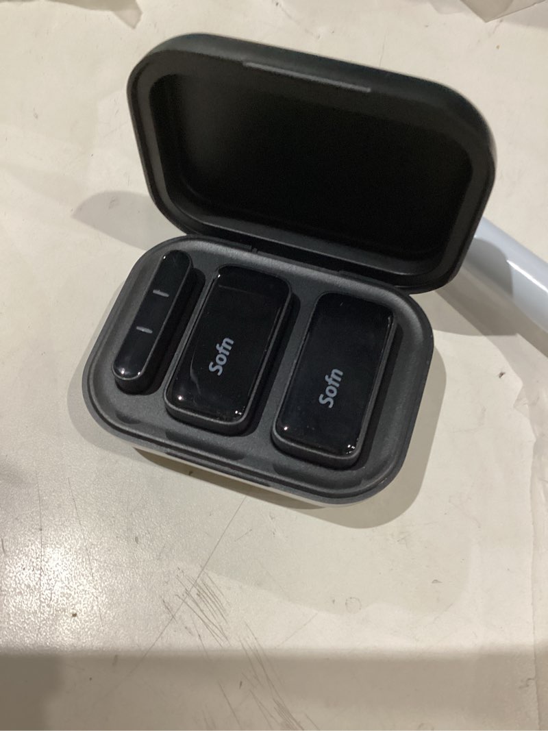 Condition photo showing New/Like New for Wireless Lavalier Microphone for iPhone Android,Mini Mic with Charging Case,Lapel Wireless Mic with Noise Cancellation for Recording,YouTube,TikTok,Vlog,Podcast USB Type-C