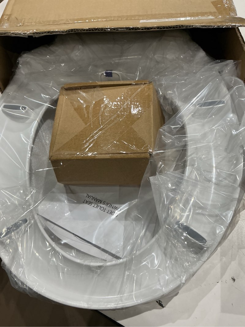 Condition photo showing Good Condition for clirass round bidet toilet seat with quiet-close, non-electric bidet mode with dual nozzles, fit round toilet seat, adjustable water pressure with brass inlet (round)