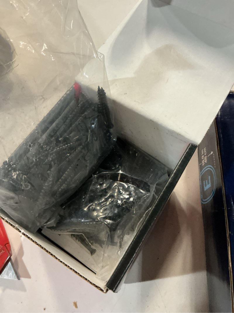 Condition photo showing Good Condition for fastenmaster versaclip 1-in black hidden deck fastener 50-lin ft (90-pack)