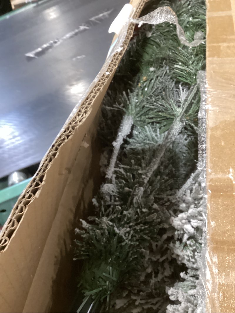 Condition photo showing New/Like New for Perfect Holiday Christmas Tree, 4-Feet, Flocked Snow Flocked Snow 4 ft