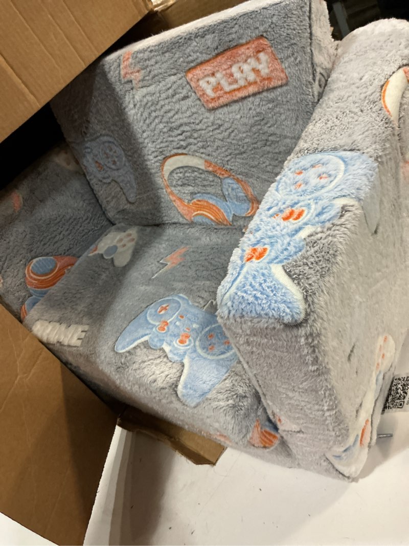 kids couch, 2-in-1 kids fold out couch, convertible kid sofa to lounger for girls and boys, soft toddler chairs comfy 1-3 years old (play game on)