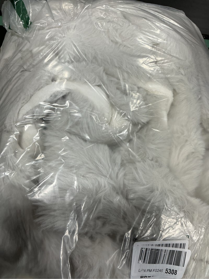 Condition photo showing Good Condition for Cozy Bliss Faux Fur Throw Blanket for Couch, Fuzzy Soft Plush Thick Bubble Blanket for Sofa Bedroom Living Room, 90 * 90 Inches Cream White Cream White Queen(90" x 90")